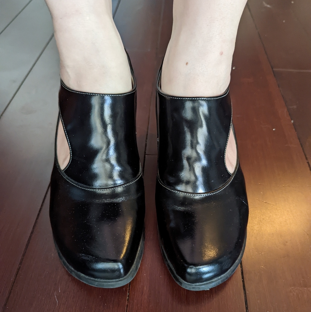 John Fluevog Gracias Wearevers